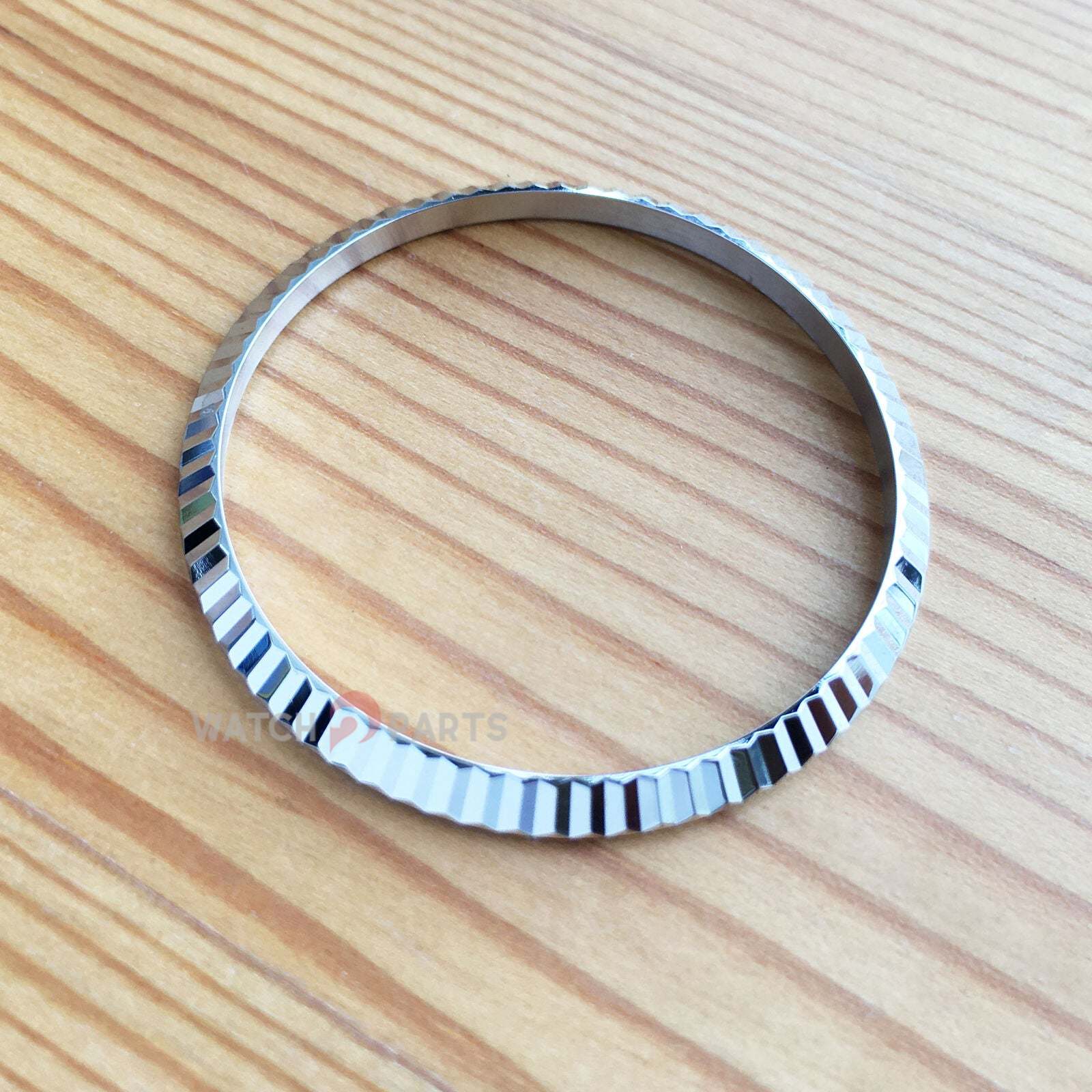 Moldura de anel canelado de aç - Rolex Watch Datejust avaliação e preço